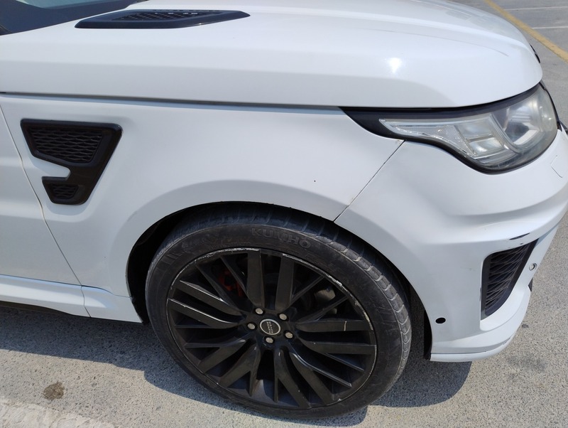 Used 2014 Range Rover Sport for sale in Dubai